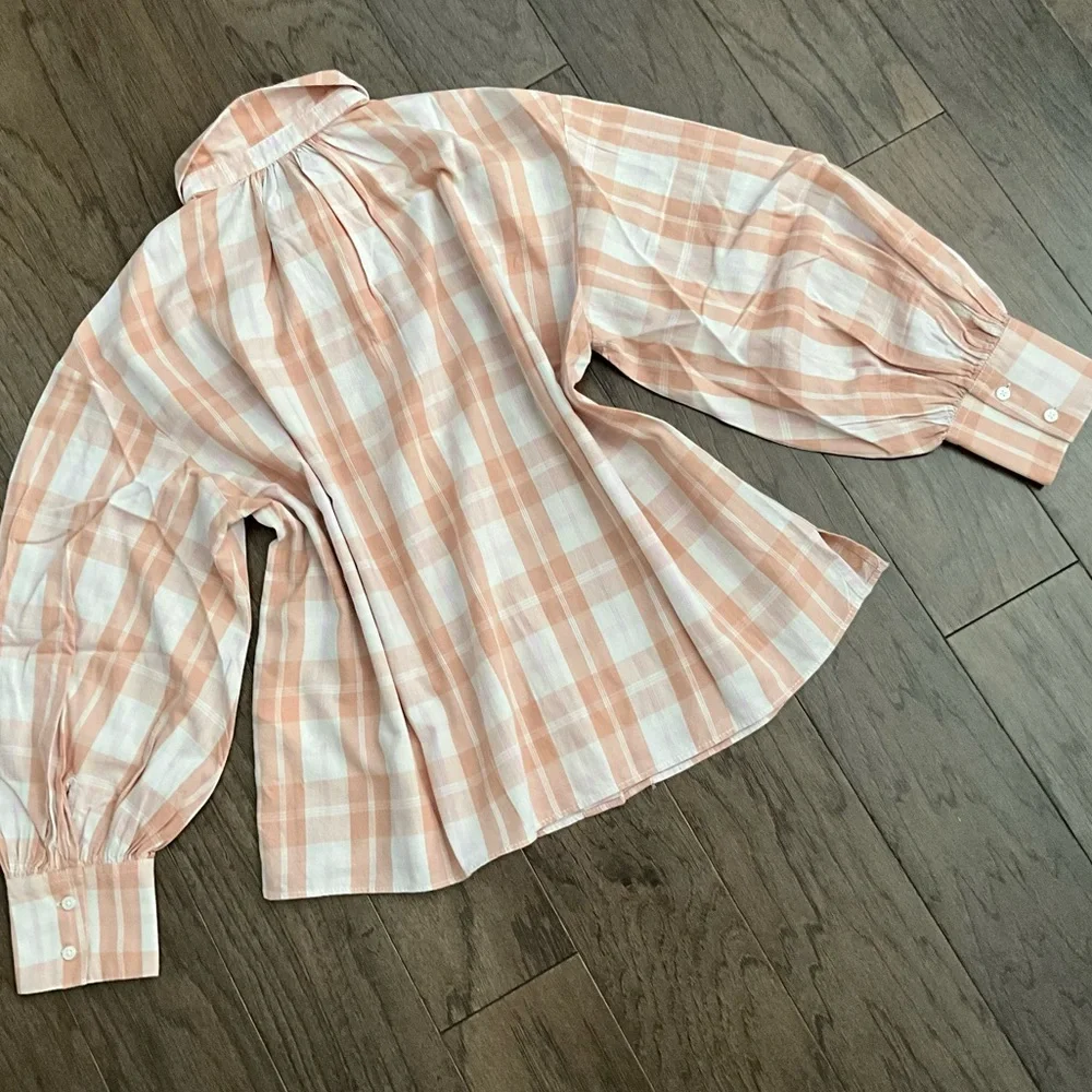 J. Crew Gathered Cottagecore Blouse Shirt Featherweight Peach Cotton - Picture 8 of 11